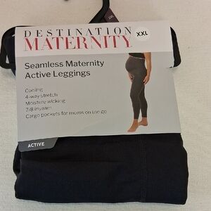 Destination Maternity Black Seamless Maternity Active Leggings